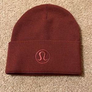 Lulu lemon beanie